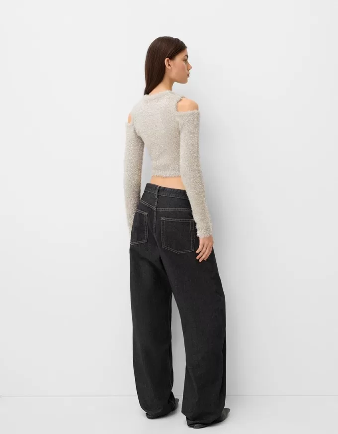 Maglione con spalle scoperte