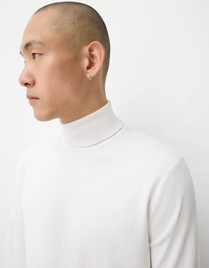 Maglione lavorato a collo alto