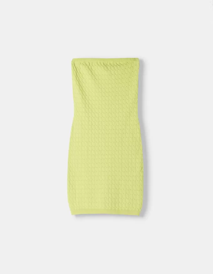 Miniabito intrecciato con spalle scoperte