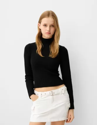 Minigonna cargo borchiata con cintura