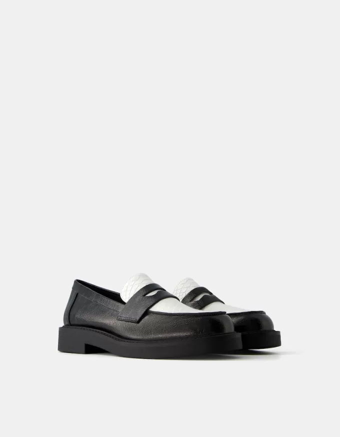 Mocassini a contrasto