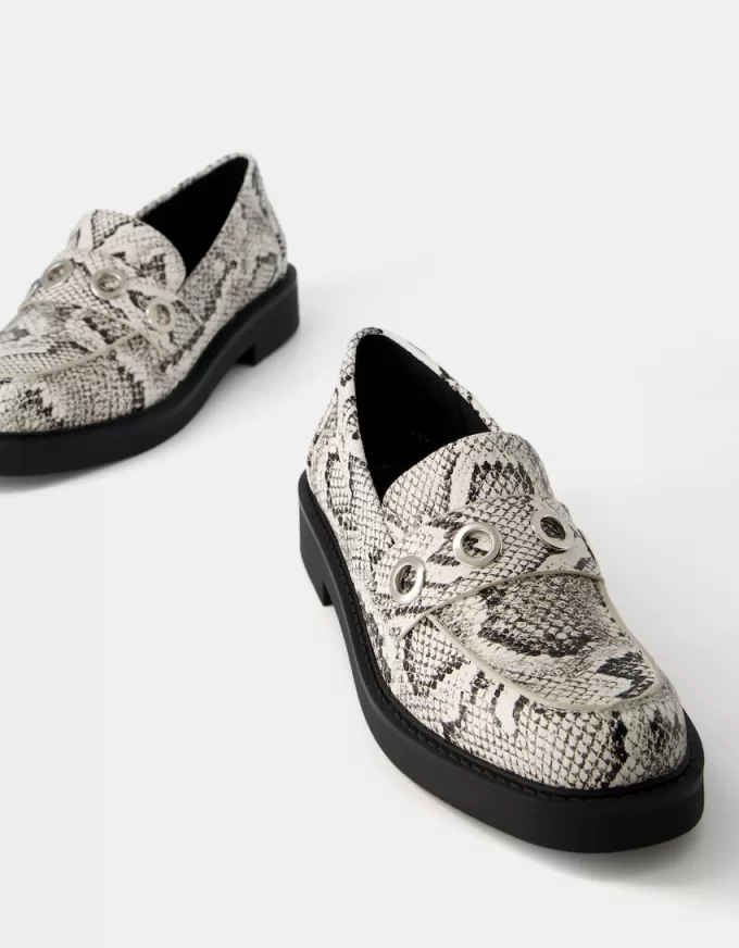 Mocassini bassi con stampa animalier