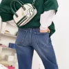 Mom jeans dalla vestibilità comoda a vita alta
