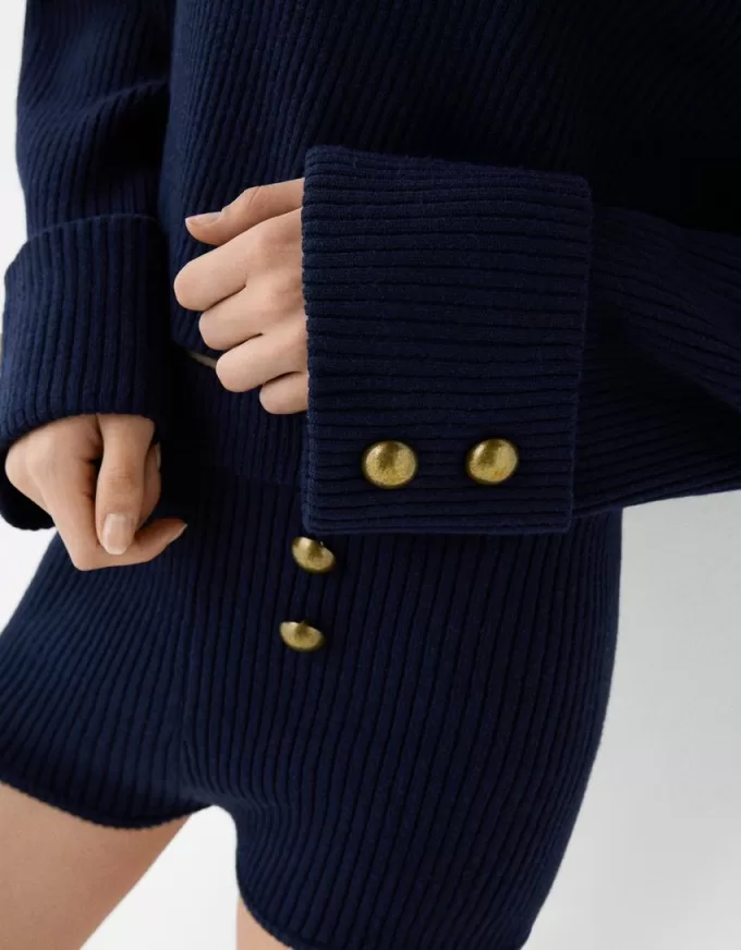 Pantaloncini con bottoni