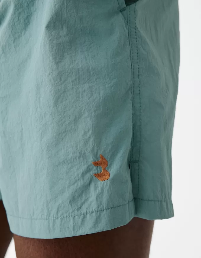 Pantaloncini da surf monocromatici dalla vestibilità squadrata