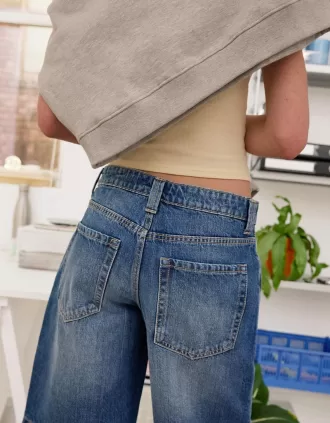 Pantaloncini larghi in denim