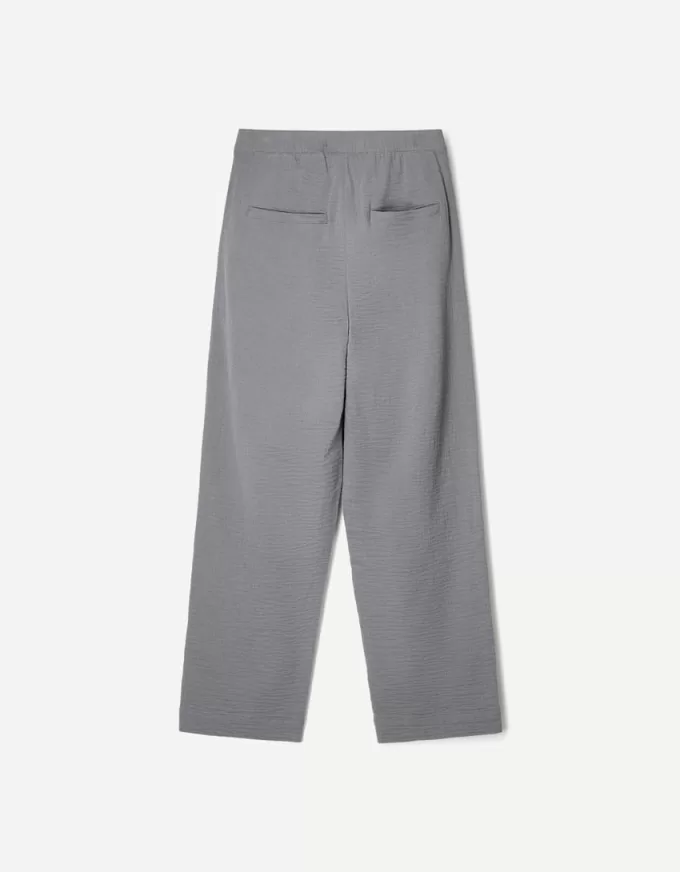 Pantaloni a gamba larga