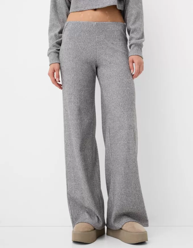 Pantaloni a gamba larga morbidi al tatto a costine