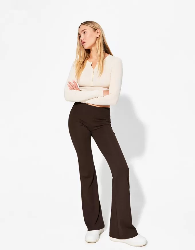 Pantaloni a zampa d’elefante