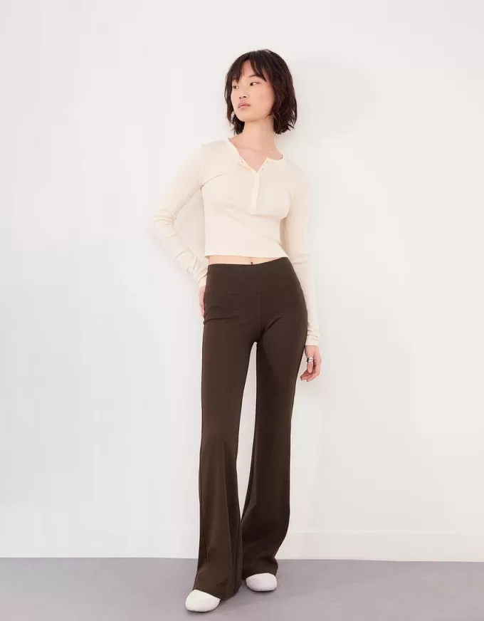 Pantaloni a zampa d’elefante