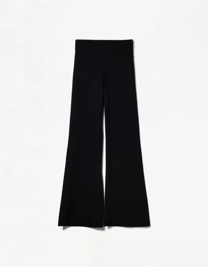 Pantaloni a zampa d’elefante