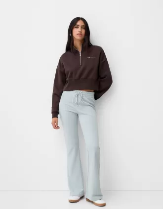 Pantaloni a zampa di peluche Pantaloni a zampa di peluche