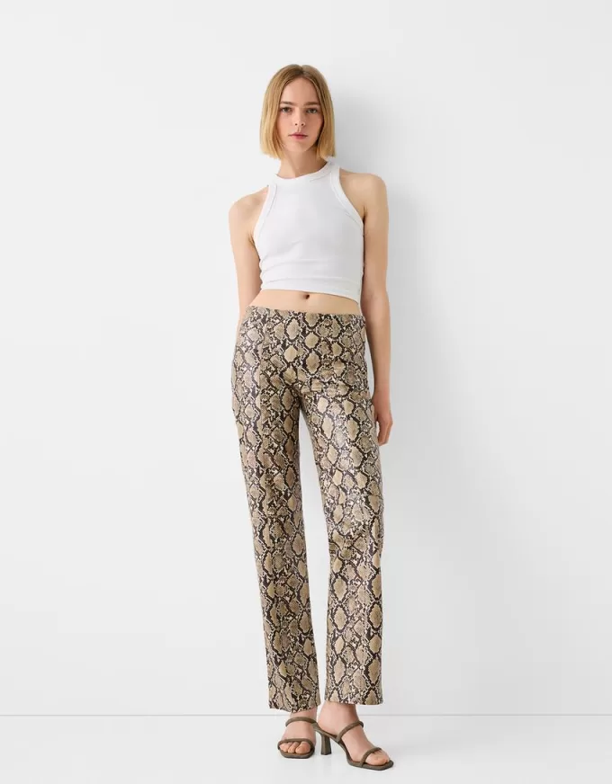 Pantaloni animalier effetto pelle