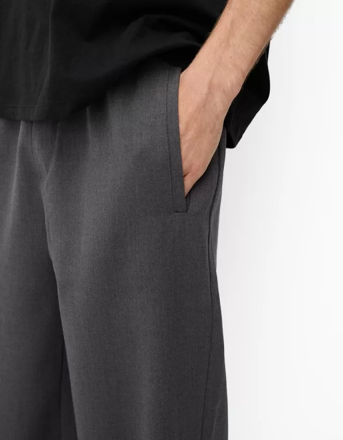 Pantaloni della tuta su misura