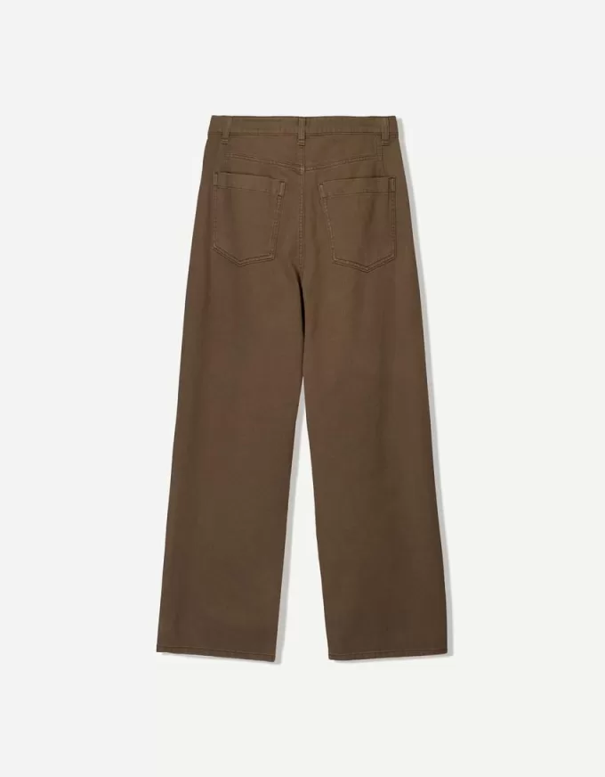 Pantaloni fluidi con pinces