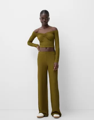 Pantaloni goffrati a gamba larga