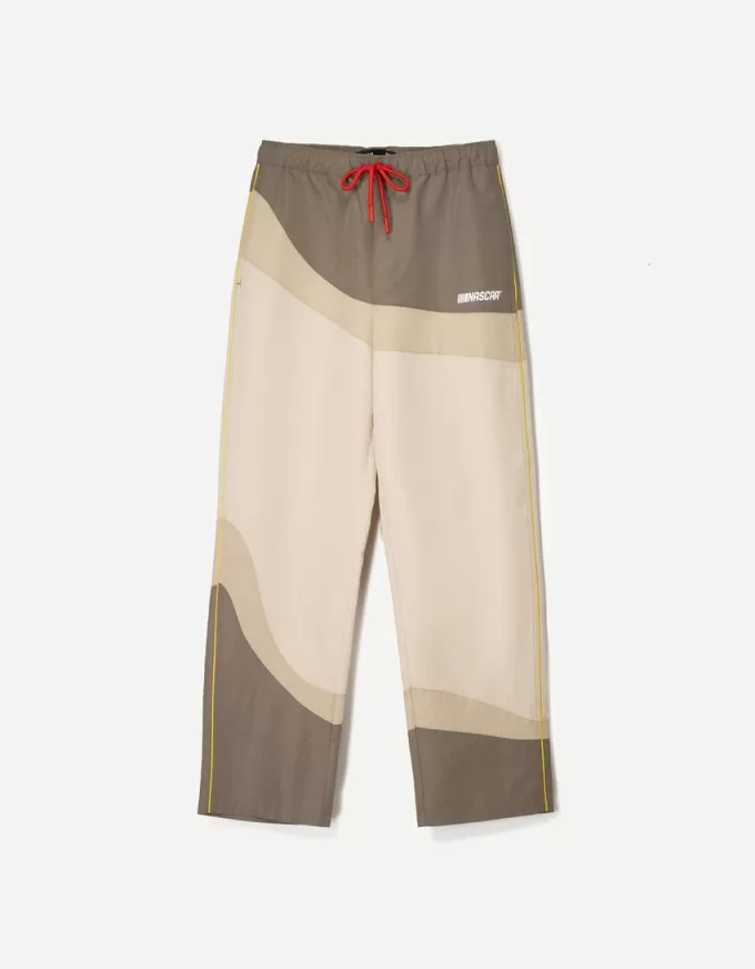 Pantaloni larghi della tuta Nascar