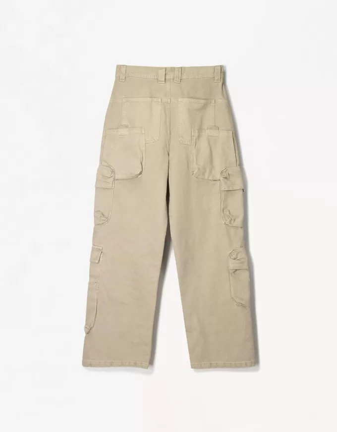 Pantaloni larghi multi-cargo