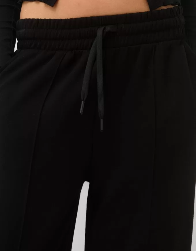 Pantaloni morbidi a gamba larga