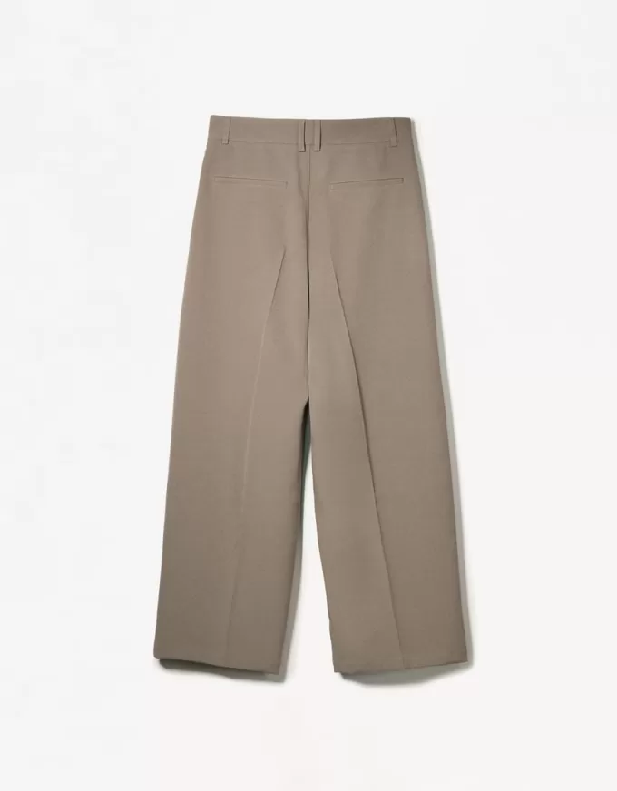 Pantaloni sartoriali super larghi