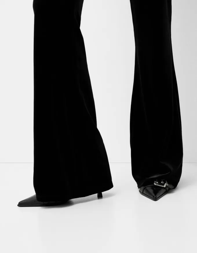 Pantaloni svasati in velluto