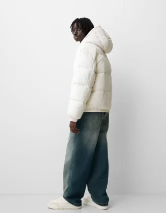 Piumino con cappuccio