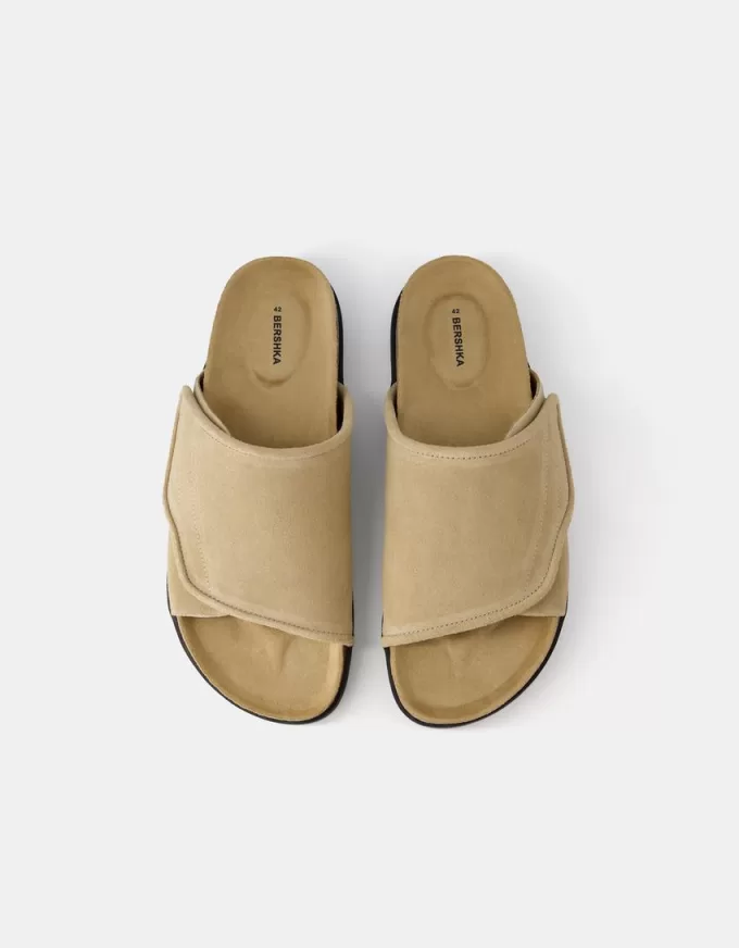 Sandali grossi in pelle crosta