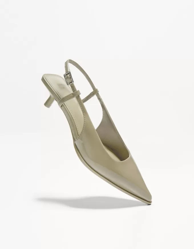 Scarpe con tacco a gattino