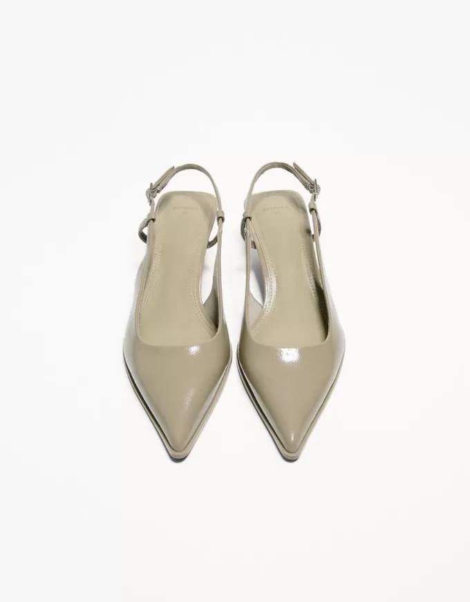 Scarpe con tacco a gattino