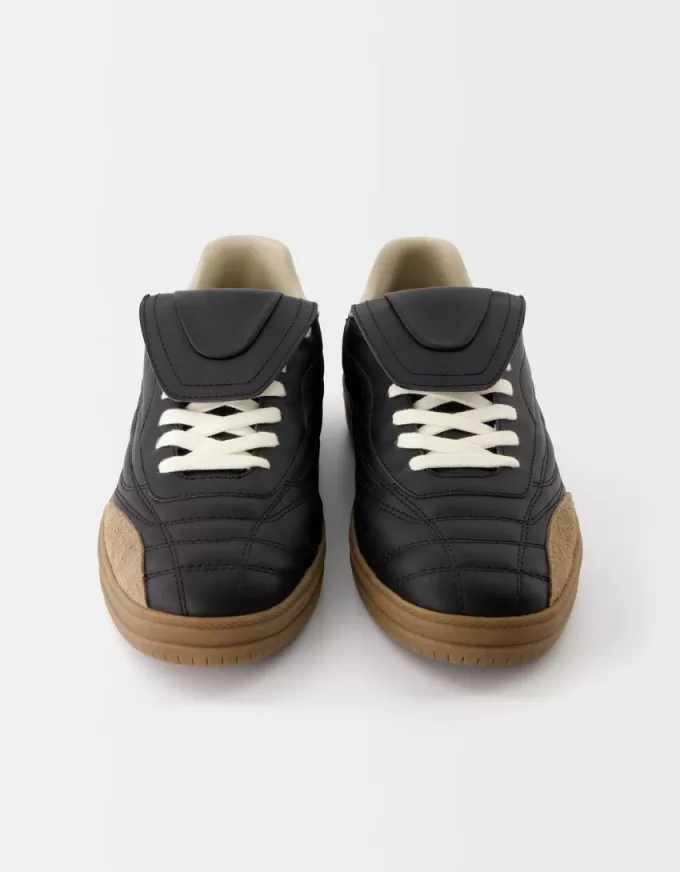 Scarpe da calcio retrò con linguetta