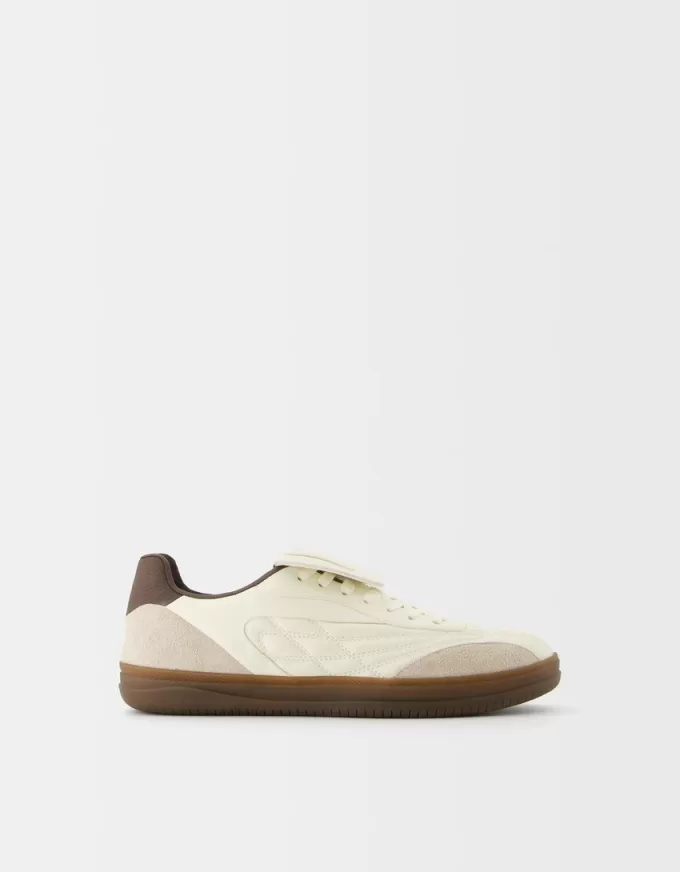 Scarpe da calcio retrò con linguetta