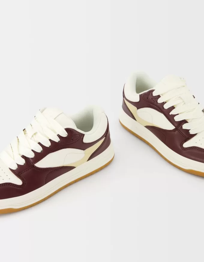 Scarpe da ginnastica a contrasto