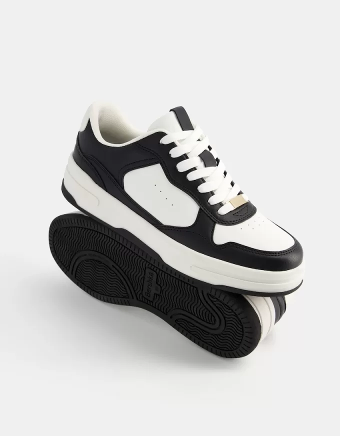 Scarpe da ginnastica a contrasto