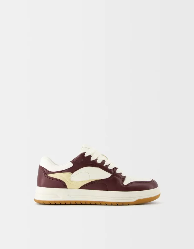 Scarpe da ginnastica a contrasto