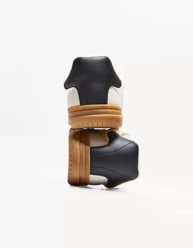 Scarpe da ginnastica retrò