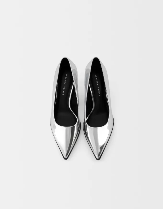 Scarpe metallizzate con tacco alto