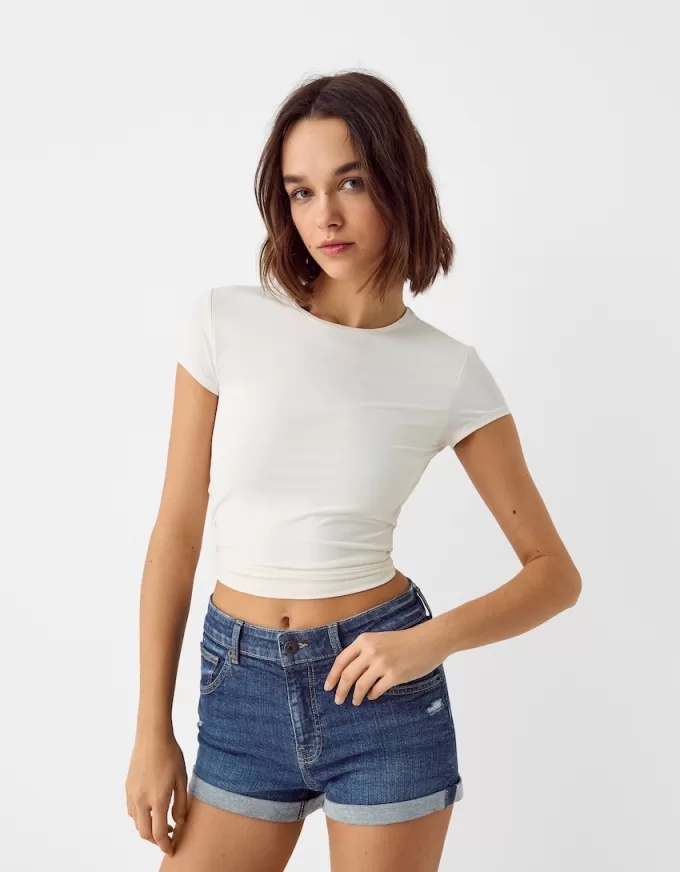 Shorts in denim arrotolati