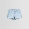 Shorts in denim arrotolati