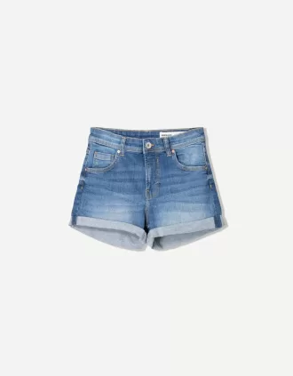 Shorts in denim arrotolati