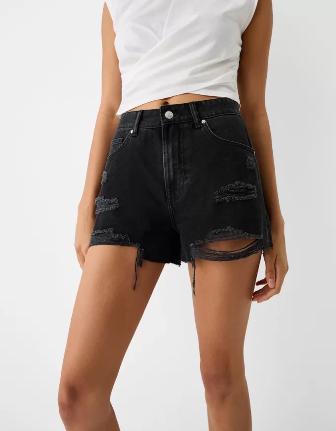 Shorts in denim strappati