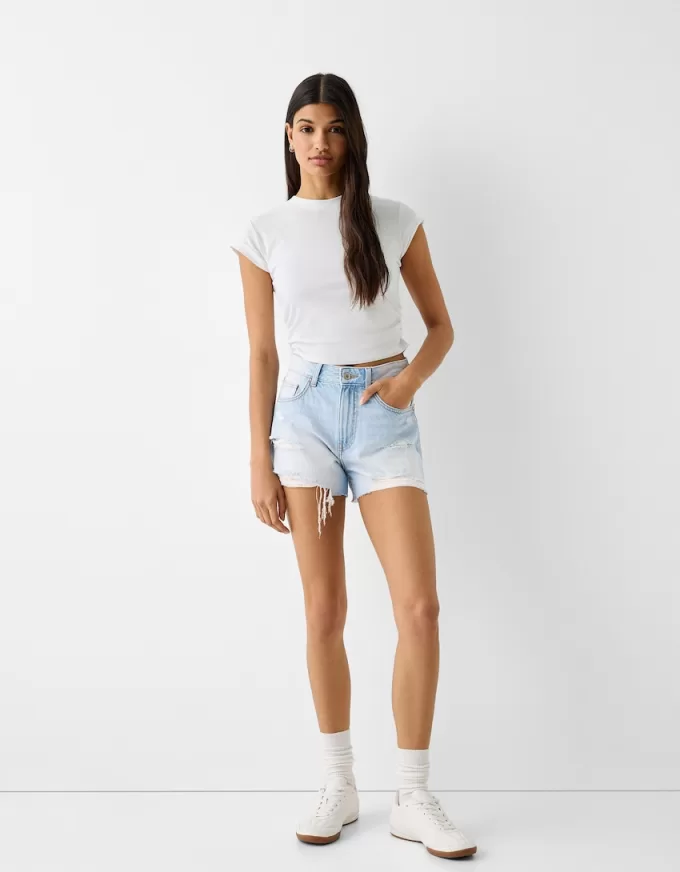 Shorts in denim strappati