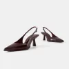 Slingback con tacco gattino