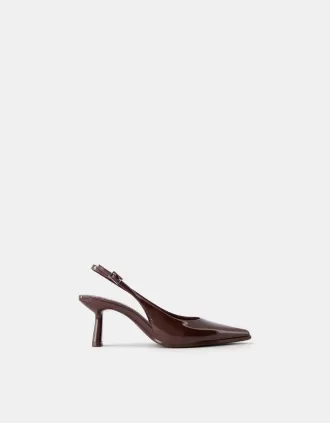 Slingback con tacco gattino