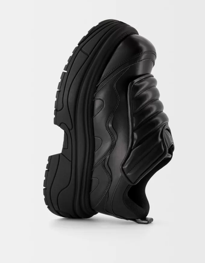 Sneaker con plateau monocromatiche