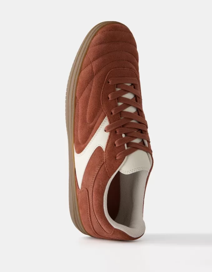 Sneaker retrò in pelle crosta