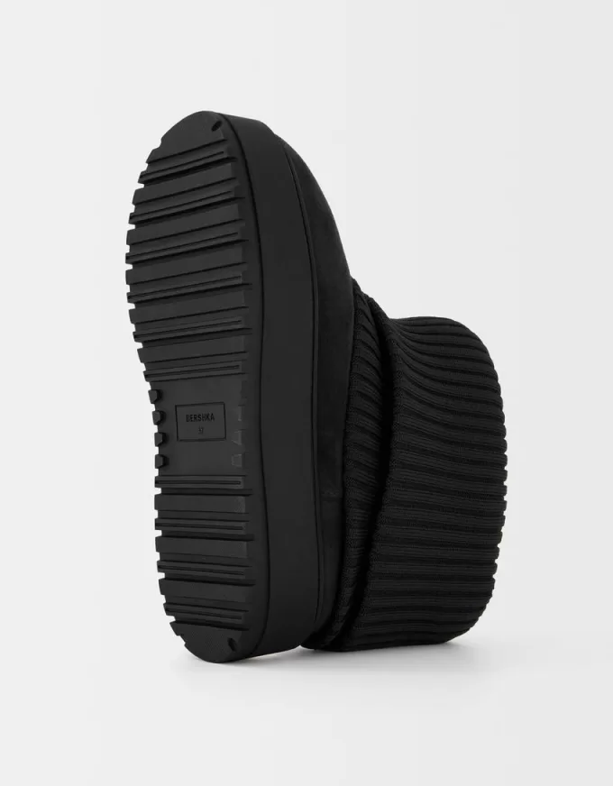 Stivaletti con plateau a calzino