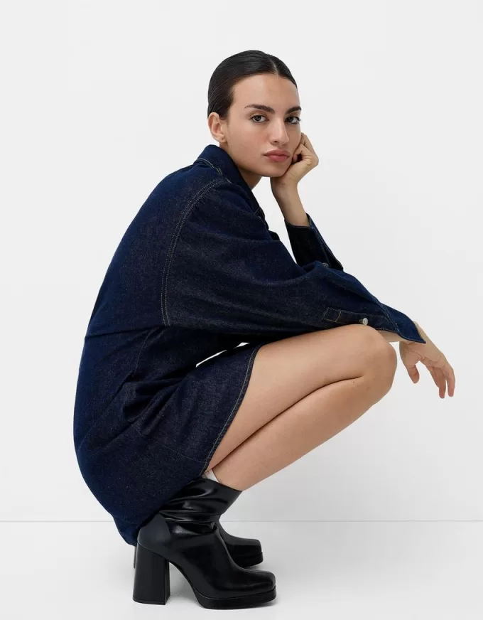 Stivaletti con plateau e tacco alto