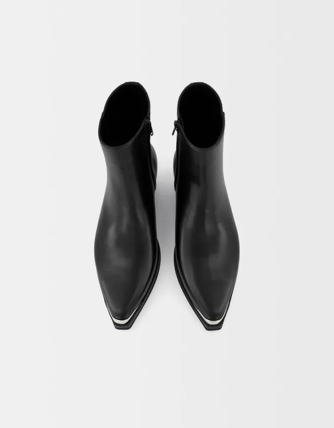 Stivaletti da cowboy con punta metallica