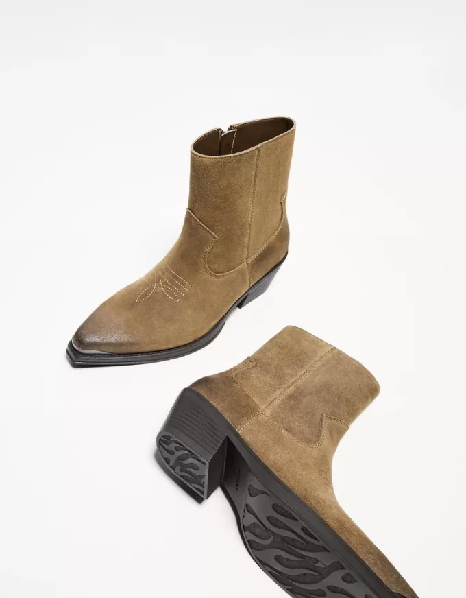 Stivaletti da cowboy con punta metallica