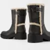 Stivaletti flat con dettaglio in finto shearling